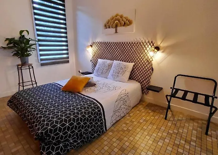 Chez Jollyjune, A Moins D\'Une Heure Du Mont Saint Michel