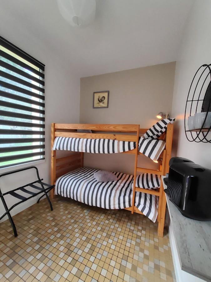 Chez Jollyjune, A Moins D'une Heure Du Mont Saint Michel Champeaux