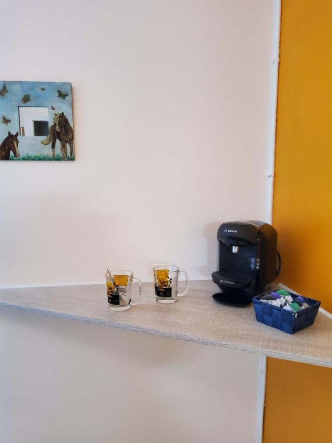 Chez Jollyjune, A Moins D'une Heure Du Mont Saint Michel * Champeaux